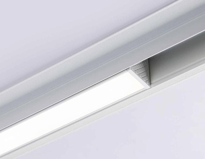 Трековый светодиодный светильник Ambrella light Track System GL4012 Трековый светодиодный светильник Ambrella light Track System GL4012 за 3 110 ₽ в наличии с доставкой по России. Трековые светильники. Интернет-магазин каталог товаров актуальные цены и остатки