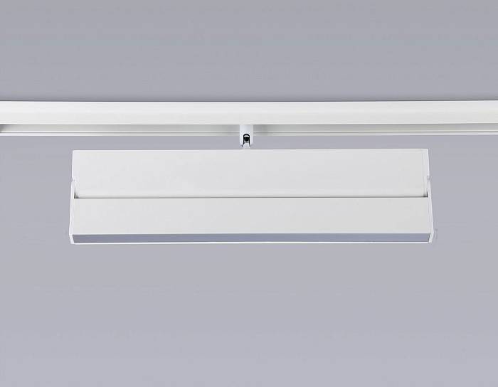 Трековый светодиодный светильник Ambrella light Track System Magnetic GL4065 Трековый светодиодный светильник Ambrella light Track System Magnetic GL4065 за 5 010 ₽ в наличии с доставкой по России. Трековые светильники. Интернет-магазин каталог товаров актуальные цены и остатки