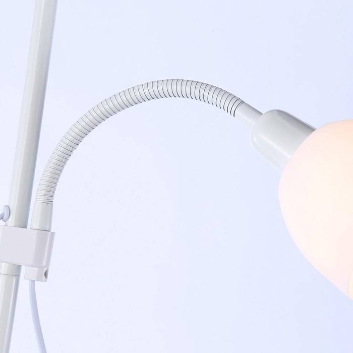 Торшер Ambrella light Traditional TR97622 В наличии, Производитель:Ambrella light, Тип: С 2 и более плафонами, Артикул: TR97622 Доставка по РФ, актуальные цены и остатки, интернет-магазин Торгостров