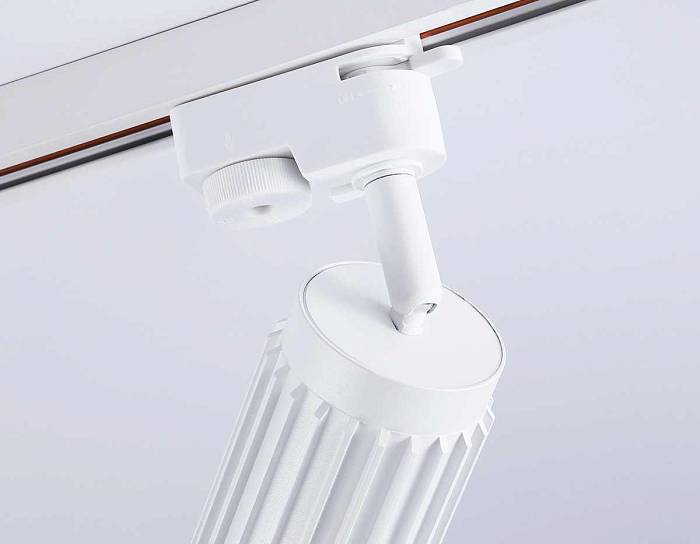 Трековый светильник Ambrella light Track System GL5157 Трековый светильник Ambrella light Track System GL5157 за 740 ₽ в наличии с доставкой по России. Трековые светильники. Интернет-магазин каталог товаров актуальные цены и остатки