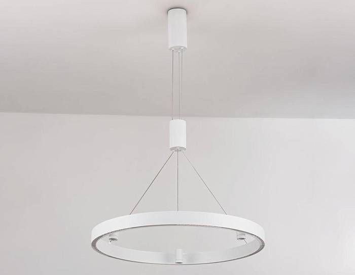 Подвесной светодиодный светильник Ambrella light Comfort Line FL5844 В наличии, Производитель:Ambrella light, Тип: Подвесные, Артикул: FL5844 Доставка по РФ, актуальные цены и остатки, интернет-магазин Торгостров