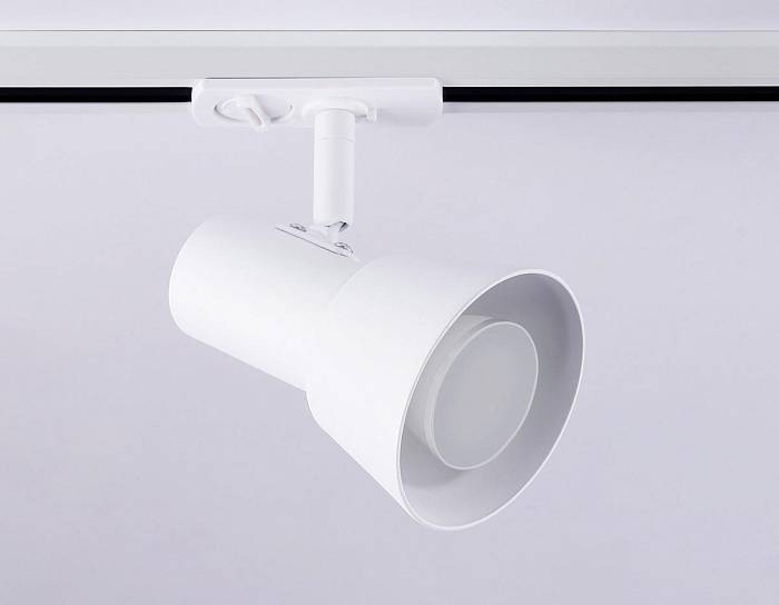  Трековый светильник Ambrella light Track System GL5150 за 660 ₽ в наличии с доставкой по России. Трековые светильники. Интернет-магазин каталог товаров актуальные цены и остатки