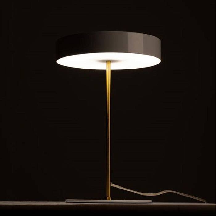 Настольная лампа Arte Lamp Elnath A5038LT-3WH В наличии, Производитель:Arte Lamp, Тип: Декоративные, Артикул: A5038LT-3WH Доставка по РФ, актуальные цены и остатки, интернет-магазин Торгостров