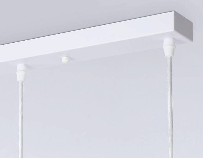 Подвесной светильник Ambrella light Traditional TR8117 В наличии, Производитель:Ambrella light, Тип: Подвесные, Артикул: TR8117 Доставка по РФ, актуальные цены и остатки, интернет-магазин Торгостров