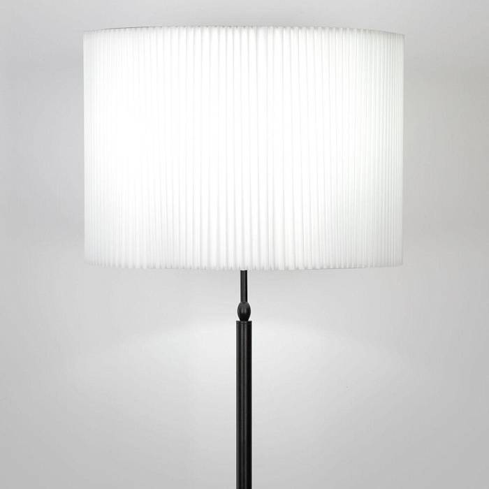 Торшер Eurosvet Notturno 01163/1 черный В наличии, Производитель:Eurosvet, Тип: С 1 плафоном, Артикул: a065669 Доставка по РФ, актуальные цены и остатки, интернет-магазин Торгостров