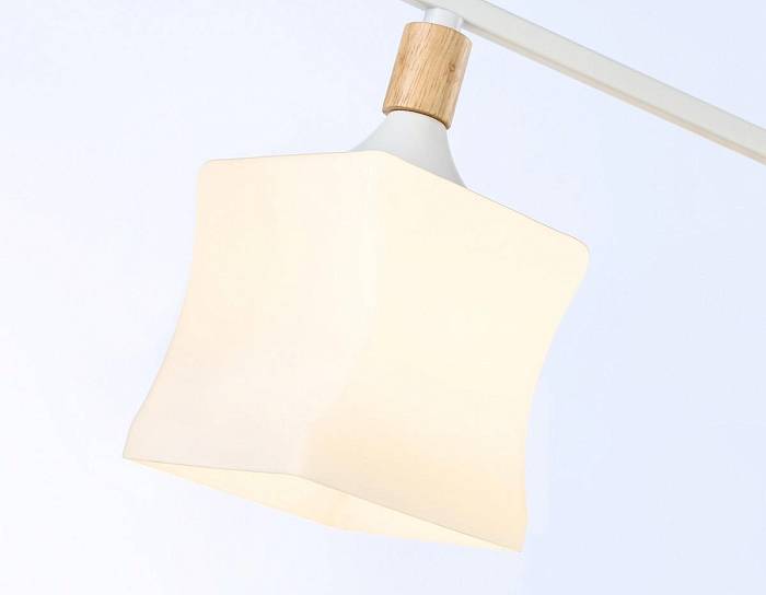 Подвесной светильник Ambrella light Traditional Modern TR9484 В наличии, Производитель:Ambrella light, Тип: Подвесные, Артикул: TR9484 Доставка по РФ, актуальные цены и остатки, интернет-магазин Торгостров