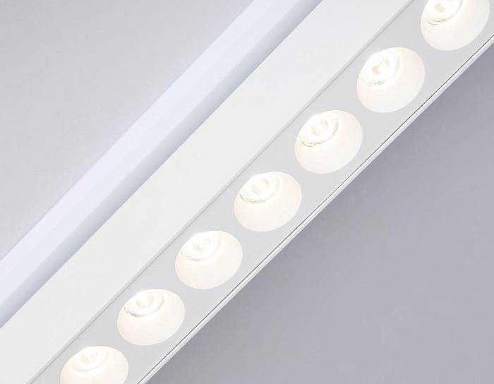 Трековый светодиодный светильник Ambrella light Track System GL6712 Трековый светодиодный светильник Ambrella light Track System GL6712 за 2 900 ₽ в наличии с доставкой по России. Трековые светильники. Интернет-магазин каталог товаров актуальные цены и остатки